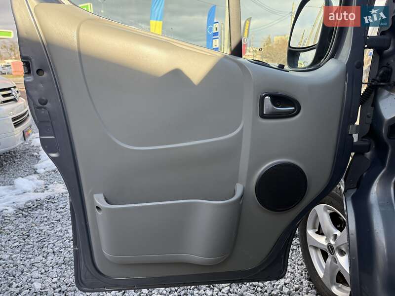 Минивэн Opel Vivaro 2012 в Стрые фото 14 Минивэн Opel Vivaro 2012 в Стрые