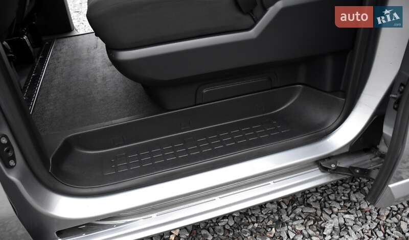 Минивэн Opel Vivaro 2019 в Дрогобыче фото 64 Минивэн Opel Vivaro 2019 в Дрогобыче