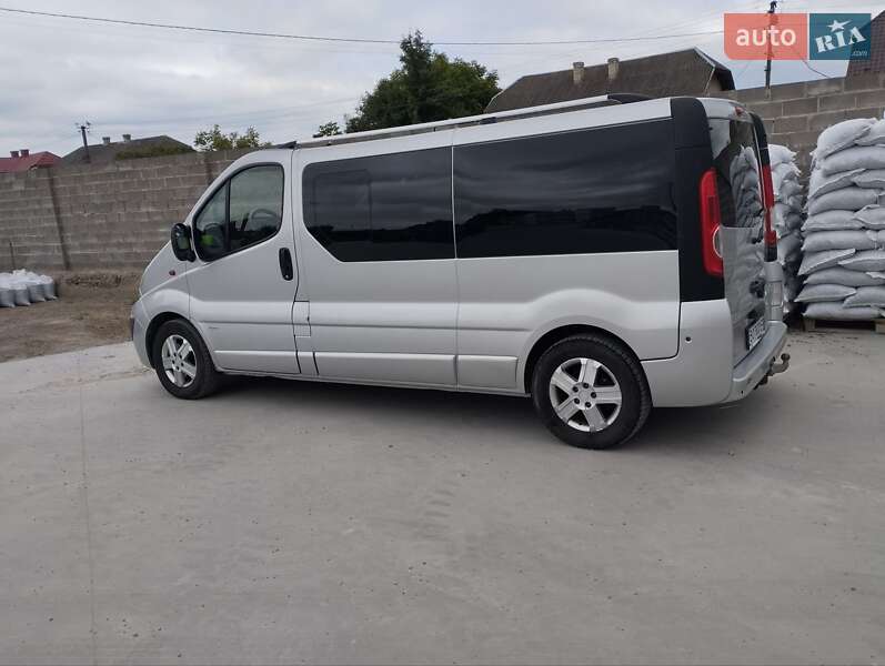Минивэн Opel Vivaro 2010 в Тернополе фото 11 Минивэн Opel Vivaro 2010 в Тернополе