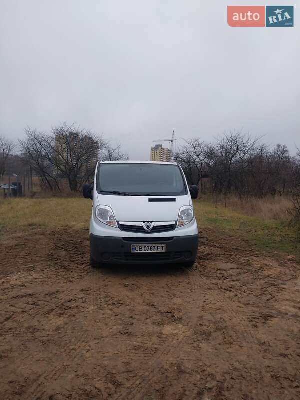 Opel Vivaro 2008