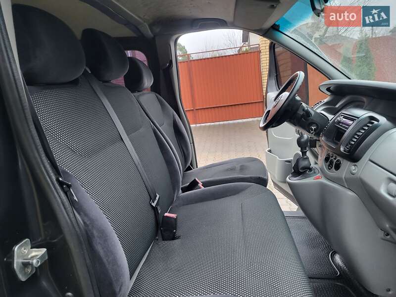 Мінівен Opel Vivaro 2007 в Хмельницькому