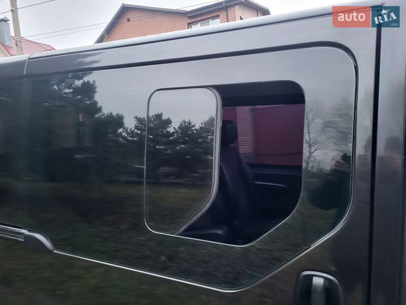 Мінівен Opel Vivaro 2007 в Хмельницькому