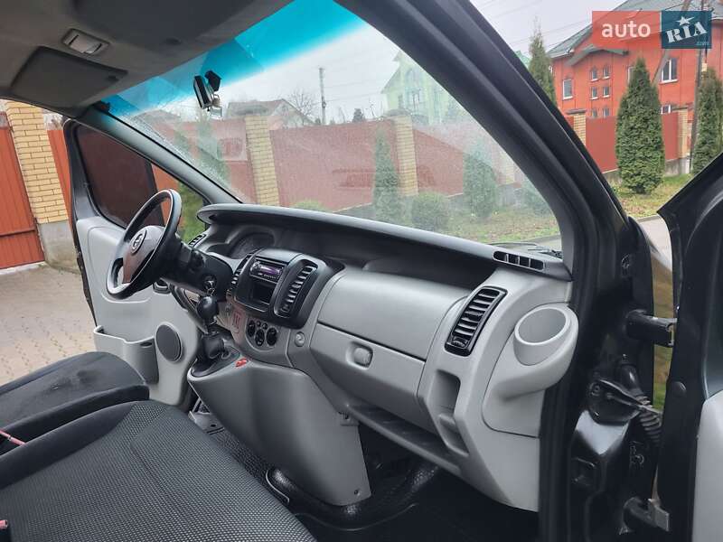 Мінівен Opel Vivaro 2007 в Хмельницькому