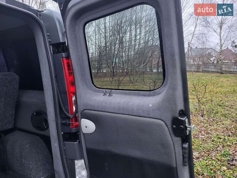 Мінівен Opel Vivaro 2007 в Хмельницькому