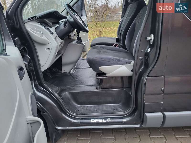 Мінівен Opel Vivaro 2007 в Хмельницькому