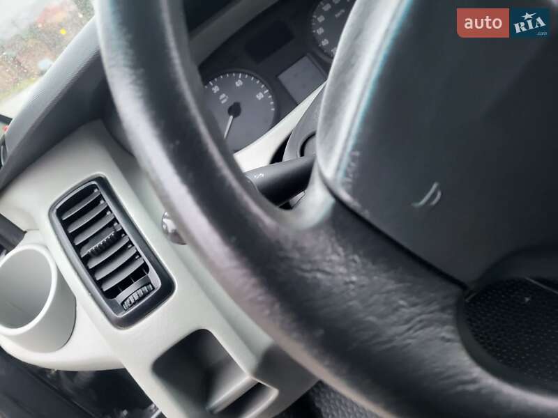 Мінівен Opel Vivaro 2007 в Хмельницькому