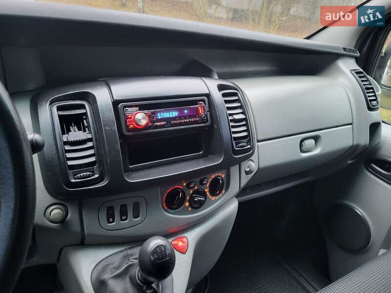 Мінівен Opel Vivaro 2007 в Хмельницькому