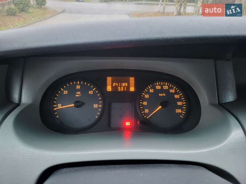 Мінівен Opel Vivaro 2007 в Хмельницькому