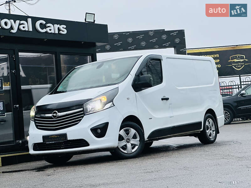 Opel Vivaro 2016