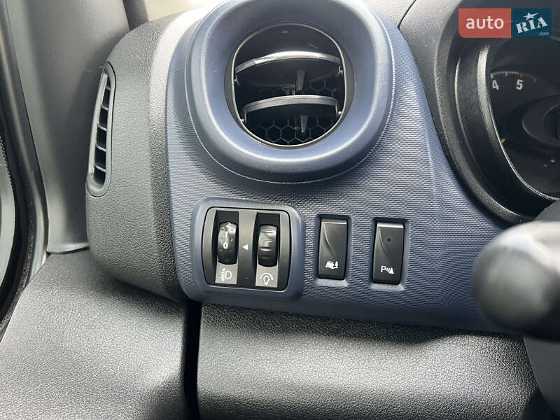 Мінівен Opel Vivaro 2015 в Ковелі фото 52 Мінівен Opel Vivaro 2015 в Ковелі