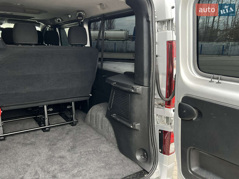 Мінівен Opel Vivaro 2015 в Ковелі фото 70 Мінівен Opel Vivaro 2015 в Ковелі