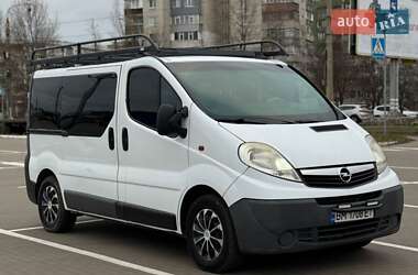 Минивэн Opel Vivaro 2011 в Сумах