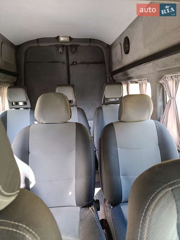 Минивэн Opel Vivaro 2005 в Прилуках