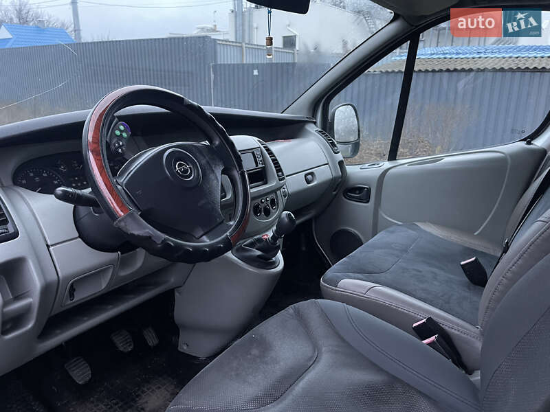 Минивэн Opel Vivaro 2004 в Харькове фото 9 Минивэн Opel Vivaro 2004 в Харькове