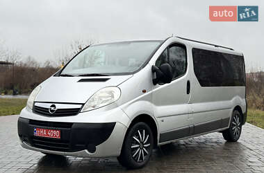 Мінівен Opel Vivaro 2012 в Рівному