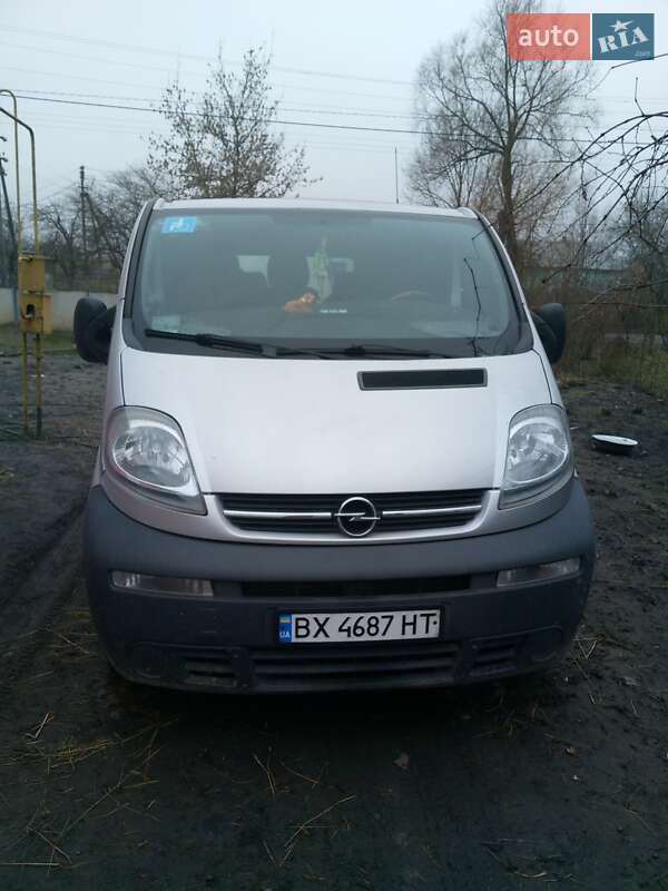 Opel Vivaro 2005