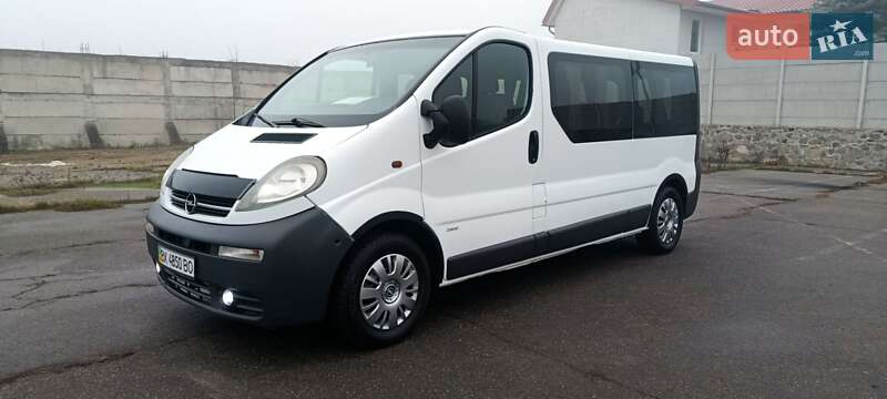 Opel Vivaro 2006
