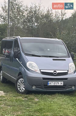 Мінівен Opel Vivaro 2013 в Івано-Франківську