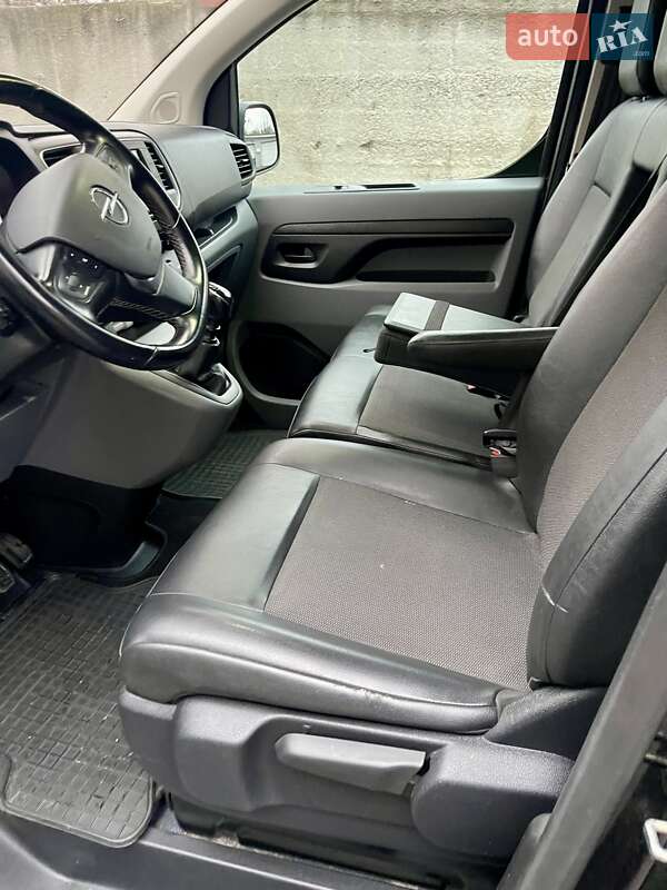 Грузовой фургон Opel Vivaro 2021 в Киеве