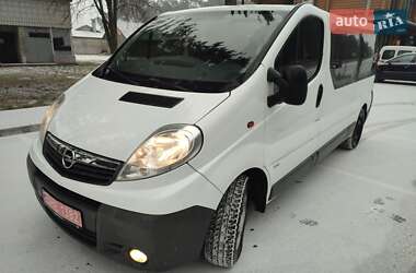 Минивэн Opel Vivaro 2011 в Дубно