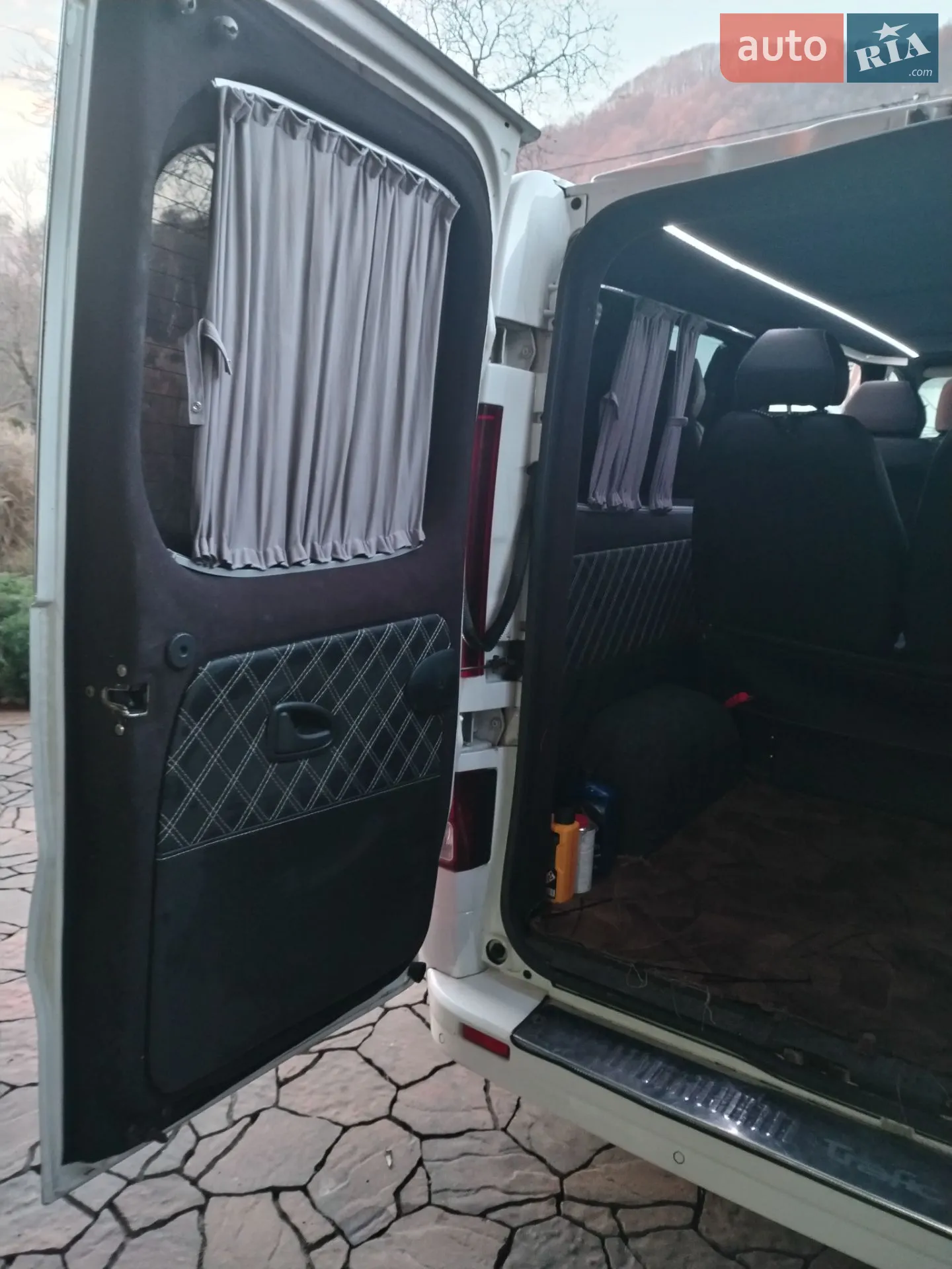 2015 Opel Vivaro - мініатюра 11