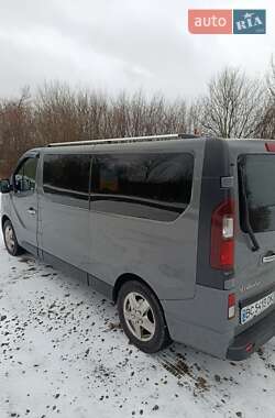 Микровэн Opel Vivaro 2015 в Мостиске