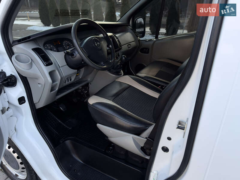 Минивэн Opel Vivaro 2007 в Черновцах фото 34 Минивэн Opel Vivaro 2007 в Черновцах