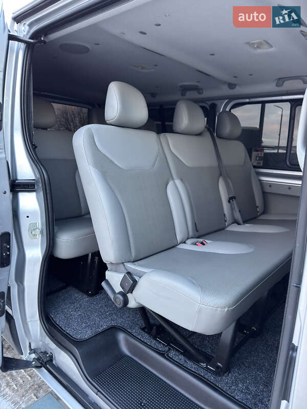 Минивэн Opel Vivaro 2012 в Луцке фото 58 Минивэн Opel Vivaro 2012 в Луцке