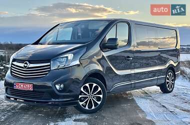 Минивэн Opel Vivaro 2016 в Ивано-Франковске