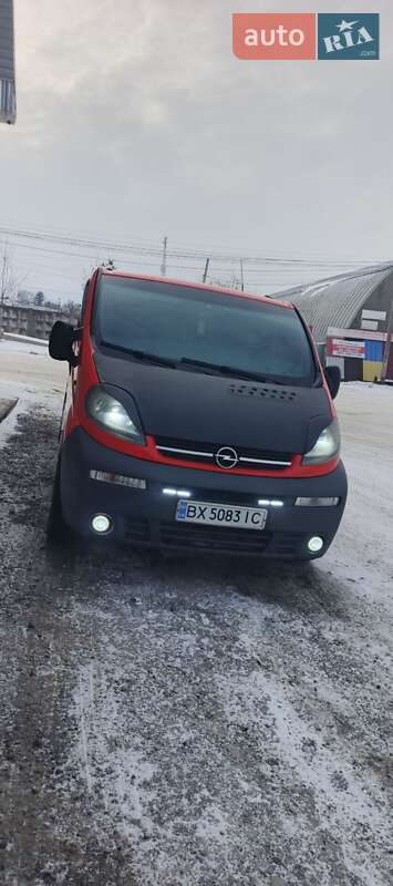 Opel Vivaro 2005
