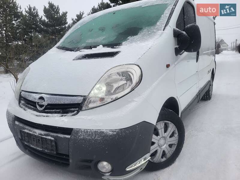 Грузовой фургон Opel Vivaro 2012 в Хмельницком фото Грузовой фургон Opel Vivaro 2012 в Хмельницком