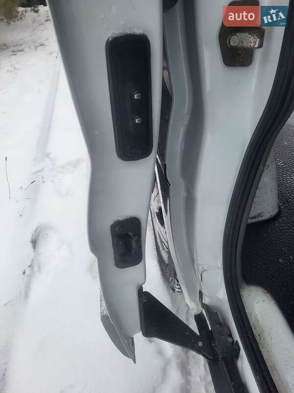 Грузовой фургон Opel Vivaro 2012 в Хмельницком фото 32 Грузовой фургон Opel Vivaro 2012 в Хмельницком