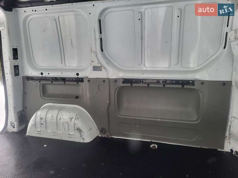 Грузовой фургон Opel Vivaro 2012 в Хмельницком фото 34 Грузовой фургон Opel Vivaro 2012 в Хмельницком
