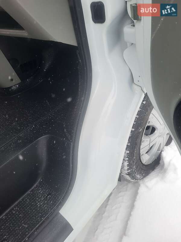 Грузовой фургон Opel Vivaro 2012 в Хмельницком фото 43 Грузовой фургон Opel Vivaro 2012 в Хмельницком