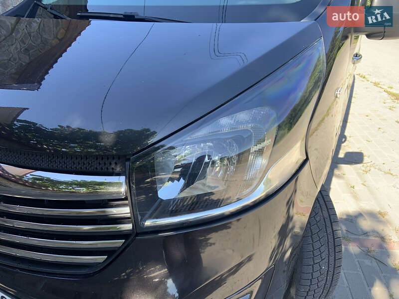 Минивэн Opel Vivaro 2016 в Радехове фото 25 Минивэн Opel Vivaro 2016 в Радехове