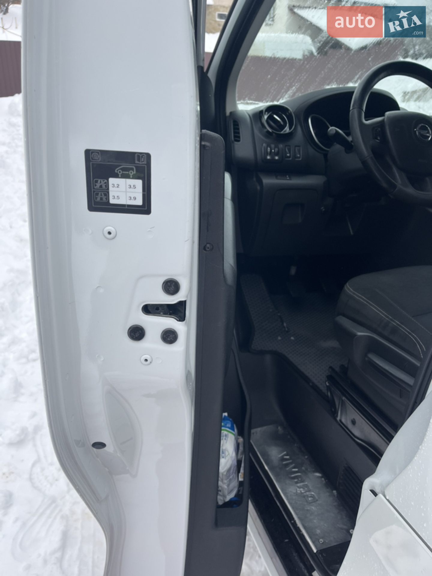 2017 Opel Vivaro - мініатюра 10