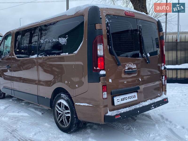 Минивэн Opel Vivaro 2017 в Киеве фото 8 Минивэн Opel Vivaro 2017 в Киеве
