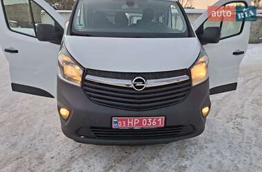 Минивэн Opel Vivaro 2016 в Костополе