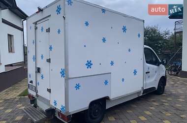 Вантажний фургон Opel Vivaro 2017 в Рівному