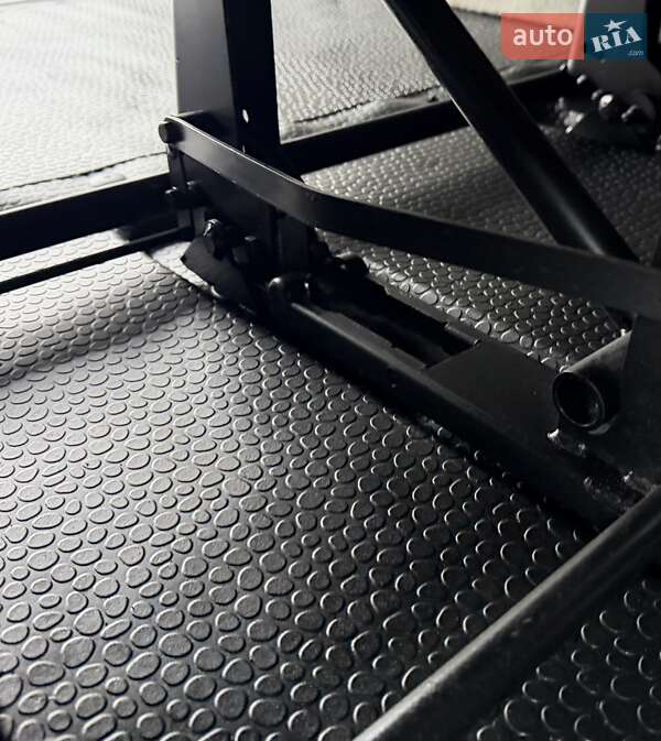 Минивэн Opel Vivaro 2012 в Львове