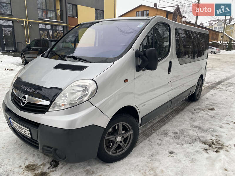 Минивэн Opel Vivaro 2007 в Луцке фото 3 Минивэн Opel Vivaro 2007 в Луцке