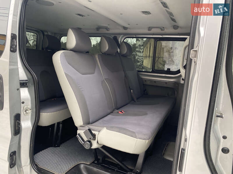 Минивэн Opel Vivaro 2007 в Луцке фото 11 Минивэн Opel Vivaro 2007 в Луцке