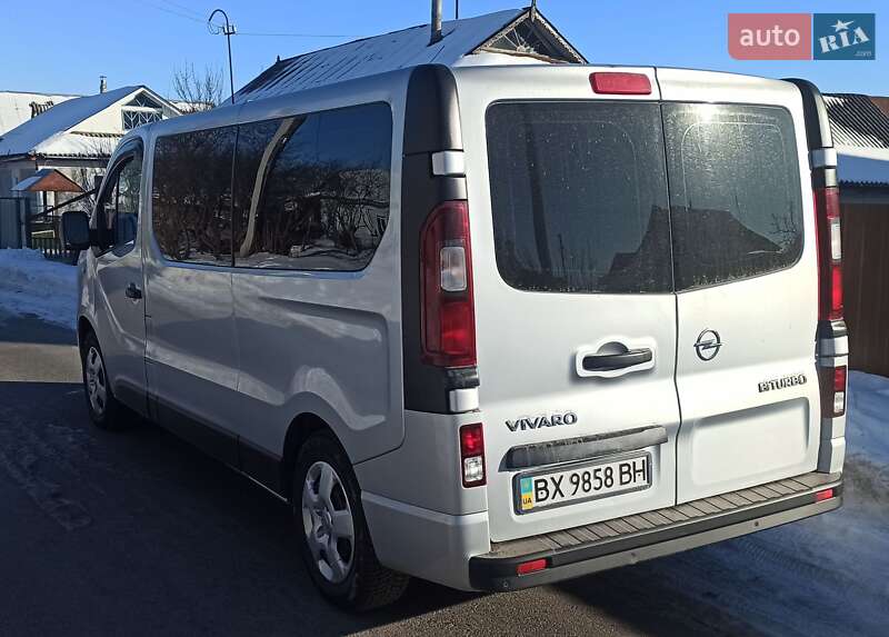 Минивэн Opel Vivaro 2018 в Хмельницком