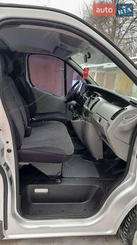 Минивэн Opel Vivaro 2005 в Хмельницком