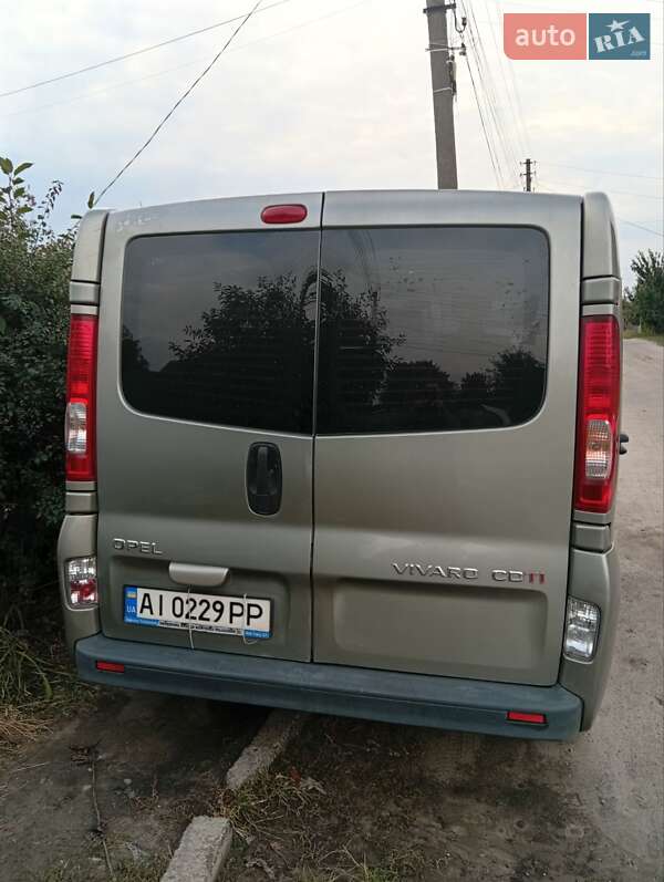 Мінівен Opel Vivaro 2010 в Фастові
