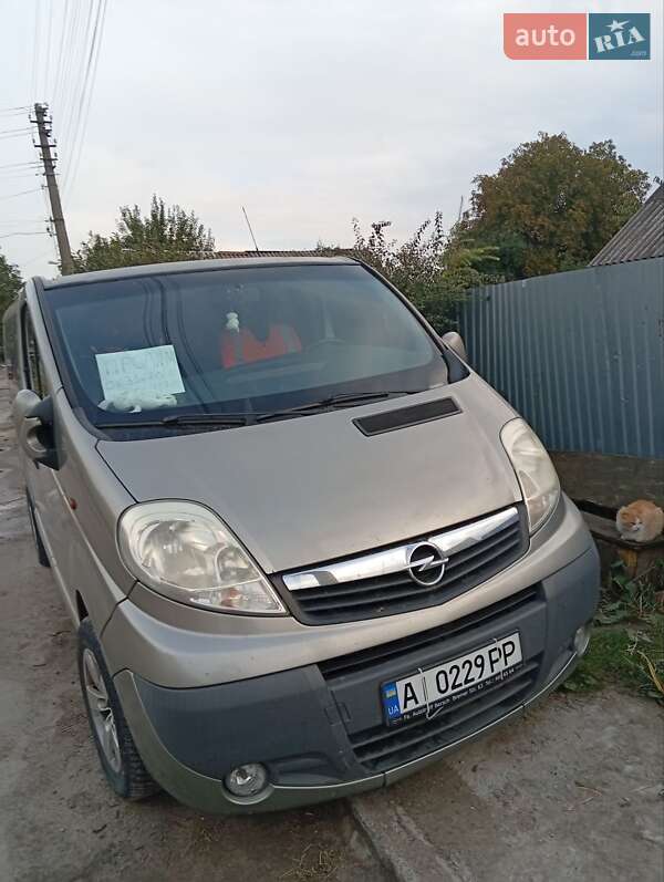 Мінівен Opel Vivaro 2010 в Фастові