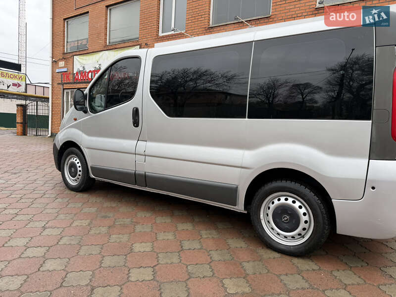 Минивэн Opel Vivaro 2007 в Апостолово фото 8 Минивэн Opel Vivaro 2007 в Апостолово