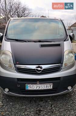 Минивэн Opel Vivaro 2011 в Мукачево