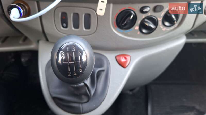 Минивэн Opel Vivaro 2005 в Емильчине фото 10 Минивэн Opel Vivaro 2005 в Емильчине