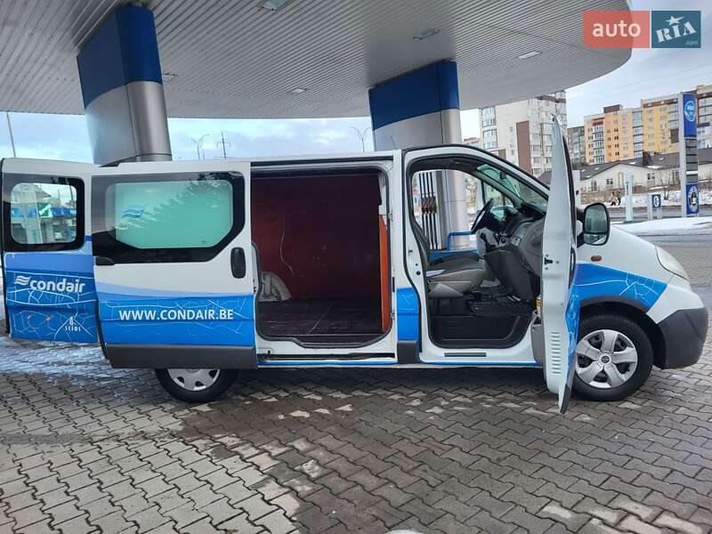 Грузопассажирский фургон Opel Vivaro 2011 в Хмельницком фото 40 Грузопассажирский фургон Opel Vivaro 2011 в Хмельницком